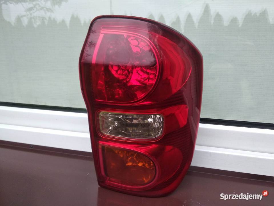 Toyota RAV4 II LIFT FL lampa tył tylna prawa osobowe Sieradz