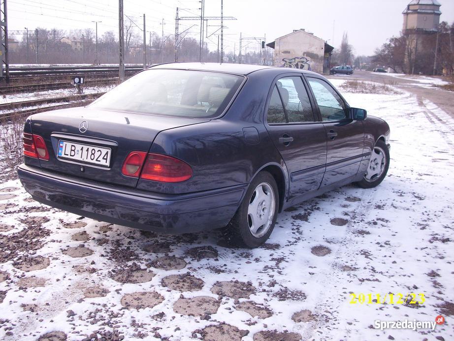 Mercedes E210 29TD KOROZJI jasna skóra Sedan / Limuzyna Biała Podlaska sprzedam