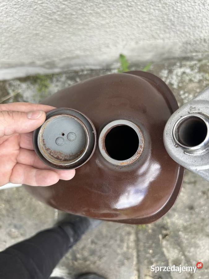 Komar 231b plus części 53475km Czmoniec