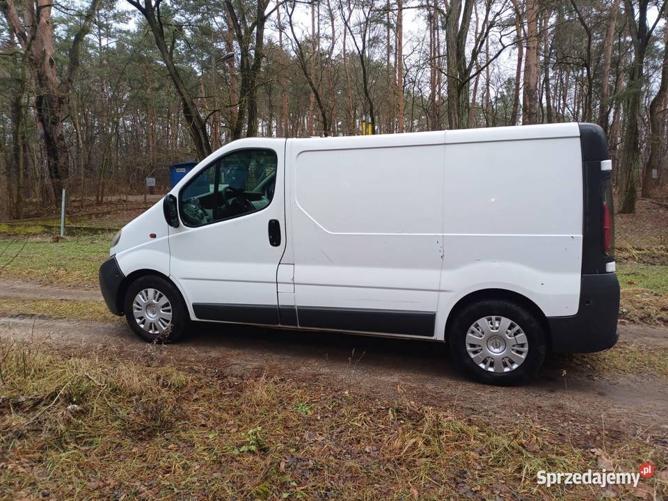 Opel vivaro 19 cdti 2007 manualna mazowieckie Warszawa
