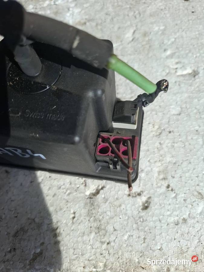 Pompka Zamka Centralnego Audi 80 B4 Wisznice