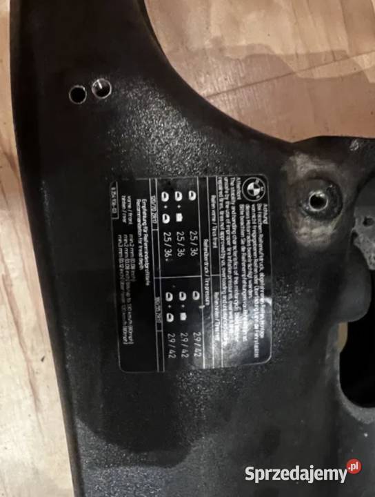 Wahacz tył BMW F900R 2021r K83