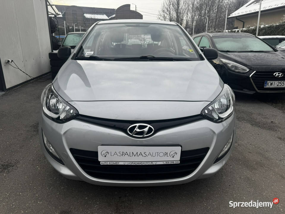 Hyundai i20 RatyZamiana Gwarancja super i20 Gdów sprzedam