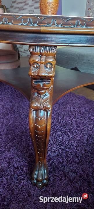 Sprzedam ławe w stylu ludwikowskim