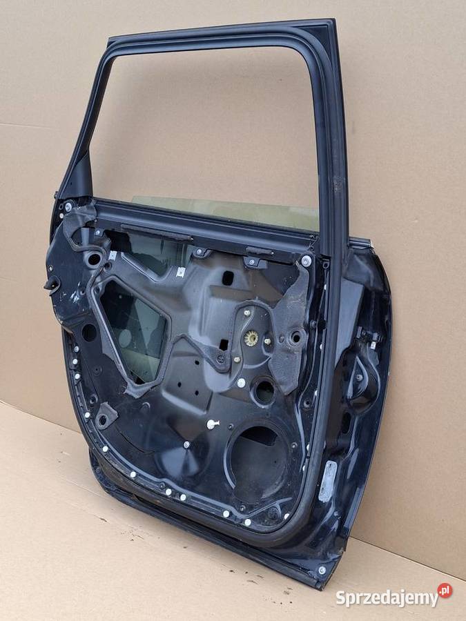 AUDI A6 C6 KOMBI DRZWI LEWY TYŁ LEWE TYLNE osobowe Bieleń