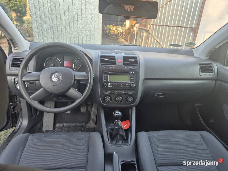 Volkswagen Golf 5 14 fsi 90 1390cm3 sprzedam