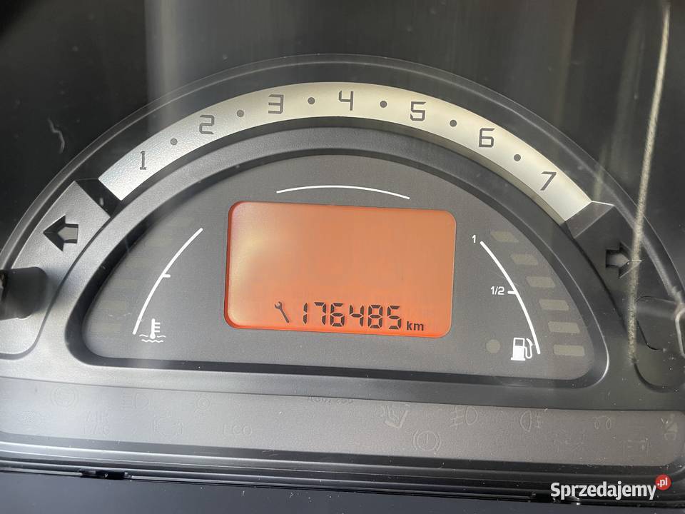 ŚlicznyCitroenC32004r14BenzynaKlima5Drzwi176PrzMo benzyna łódzkie Zduńska Wola