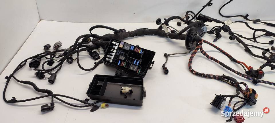 SEAT TARRACO WIĄZKA KOMORY SILNIKA 15 TSI