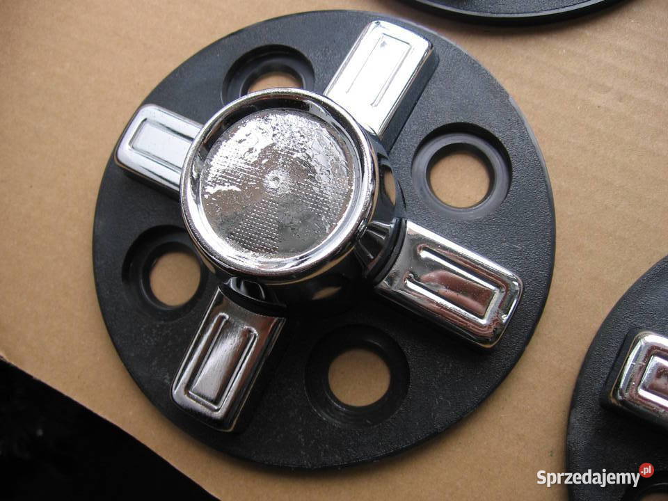 Nowe DEKIELKI auto PRL Fiat 126p 125p POLONEZ