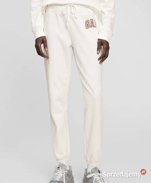 Gap nowe bluzy i spodnie z USA Marki