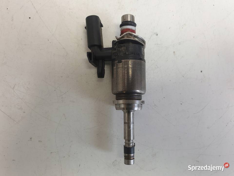WTRYSKIWACZ VW Golf VII 15 TSI wtrysk osobowe Wtryskiwacze