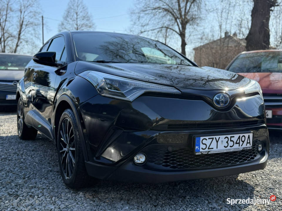 Toyota CHR 18 selection skóra full LED hybryda m garażowany sprzedam