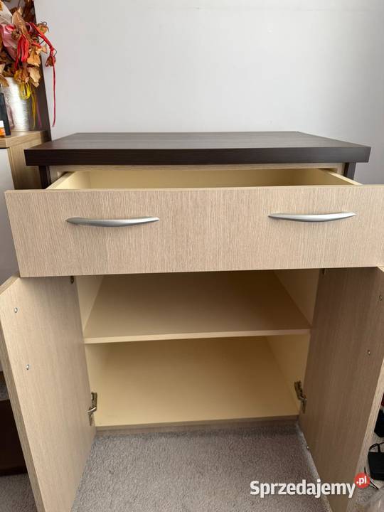 Szafkakomoda stolarza