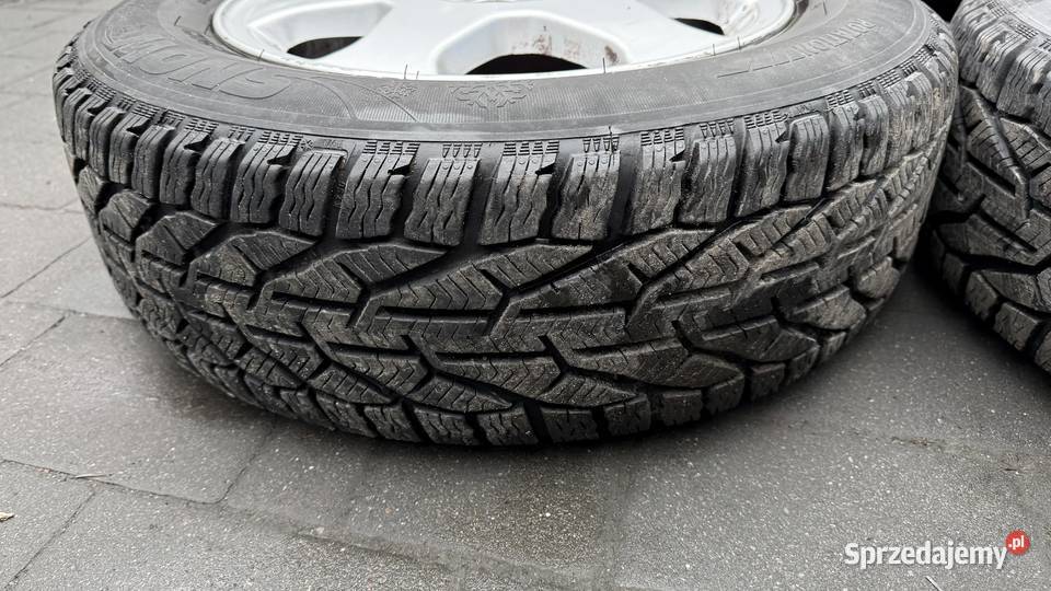 Koła r15 5x110 19565 alufelgi ET43 65J opel Radom