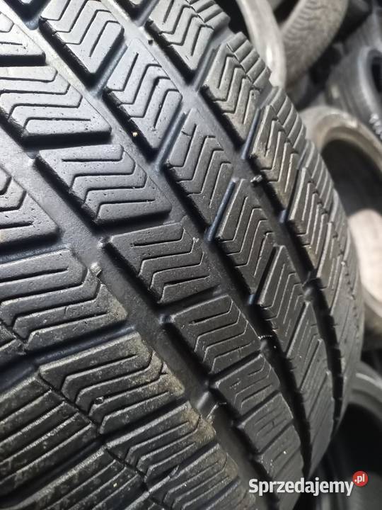 4x Opona UŻYWANA ZIMOWA 22545R17 BARUM 219 17cale Zaścianki