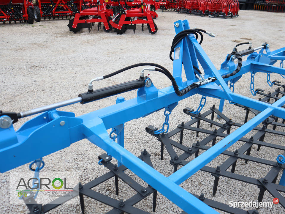 Brona zębowa zawieszana ciężka 5 7 polowa Inter nieuszkodzony Maszyny uprawowe Lubawa