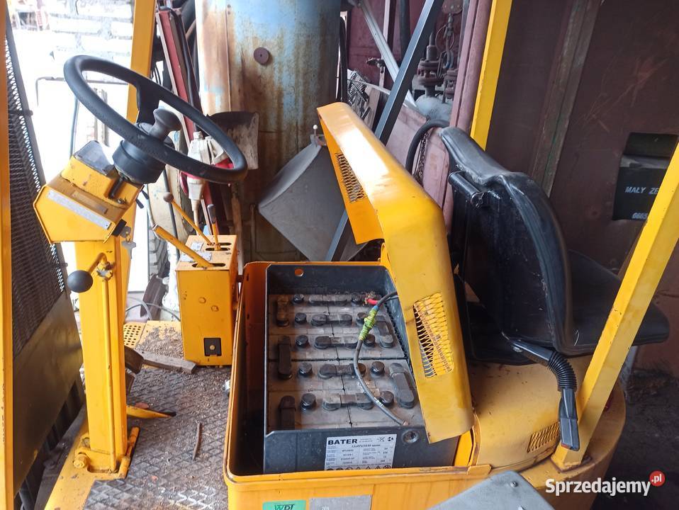Wózek elektryczny widłowy żółty WDT 38409392 Skierniewice sprzedam