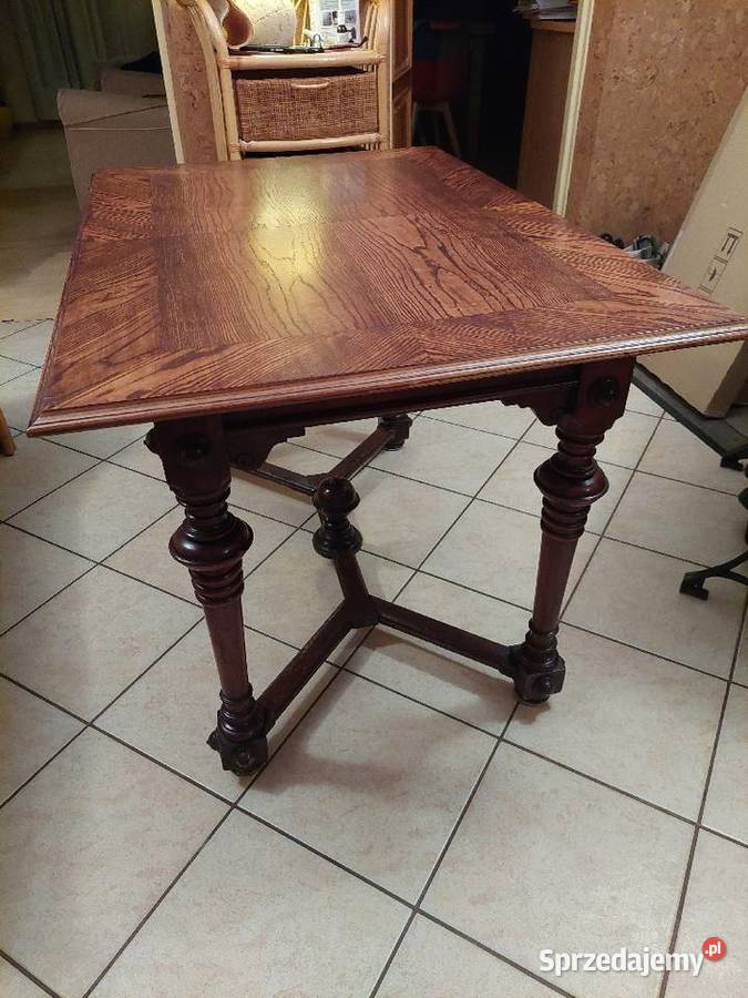 Sprzedam stylowy stolik drewniany 110x75