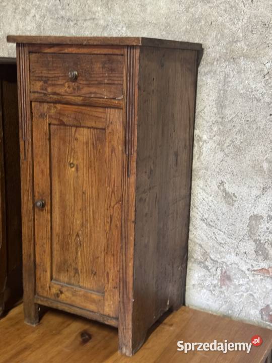 Szafka rustykalna drewniana pomocnicza vintage Zielonka