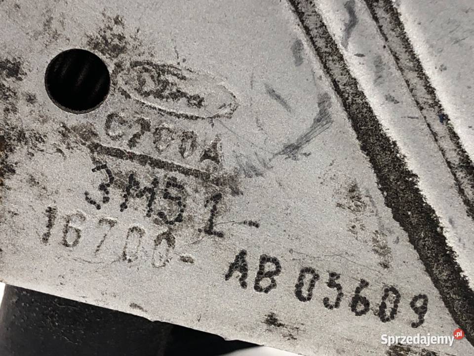 ZAMEK MASKI PRZÓD FORD FOCUS II Kombi 0412