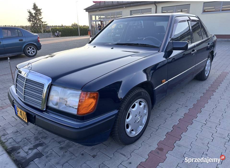 Sprzedam Mercedesa 124 300 E24V klima Koło