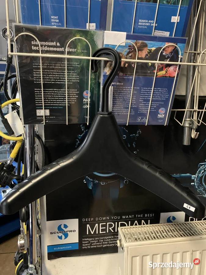 Wieszak na sprzęt do nurkowania ale nie jest b