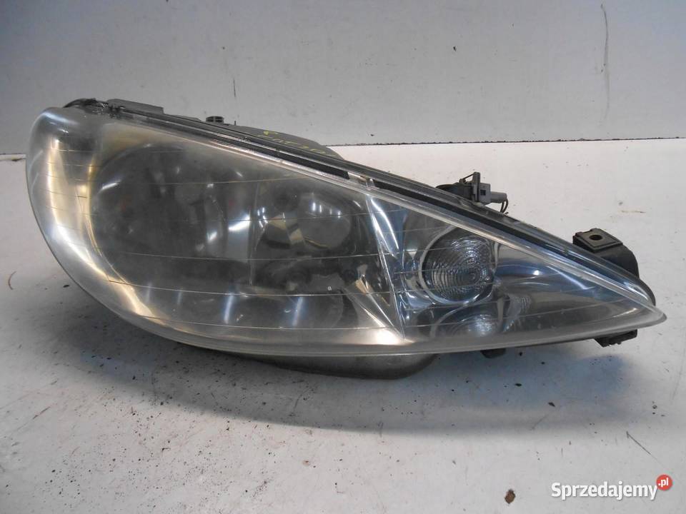 LAMPA PRAWA PRZEDNIA PRZÓD PEUGEOT 206 Lampy przednie