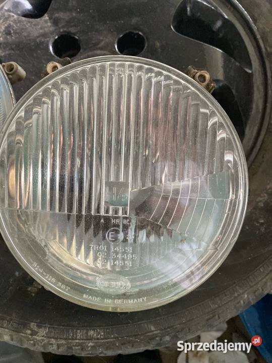 Sprzedam lampy przednie do golfa 2 pomorskie Kniewo