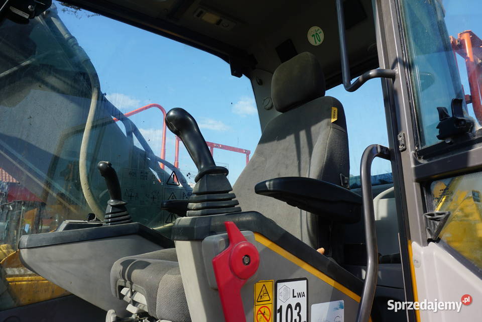 Koparka gąsienicowa Volvo EC 220 EL 2020 Koparki Jeziorko