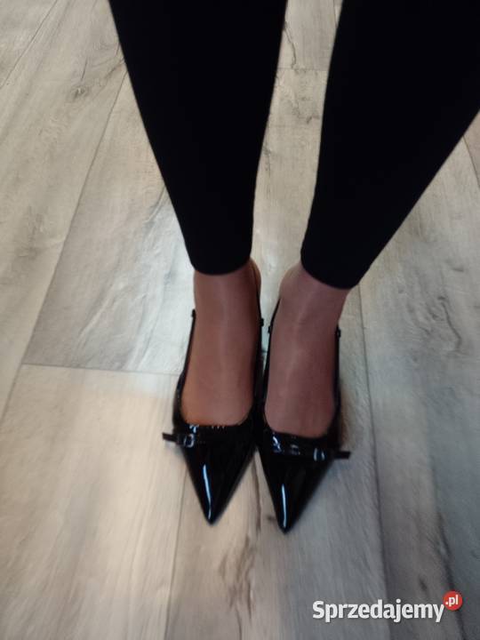 4041 Czarne czółenka wieczorowe z odkrytą piętą inna Czółenka Kraków