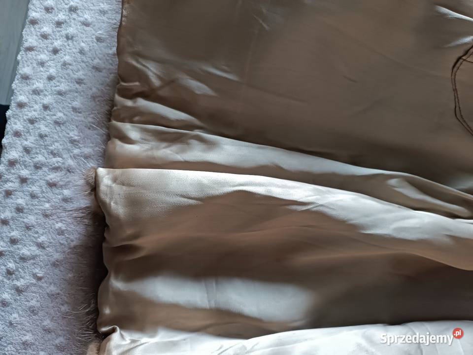 Futro naturalne z nutrii Rozmiar 40(L) Karczew