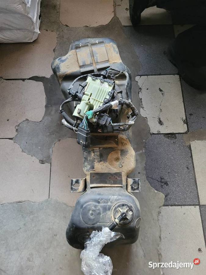ZBIORNIK Adblu FORD RANGER GB3G5J228AK terenowe Radom sprzedam