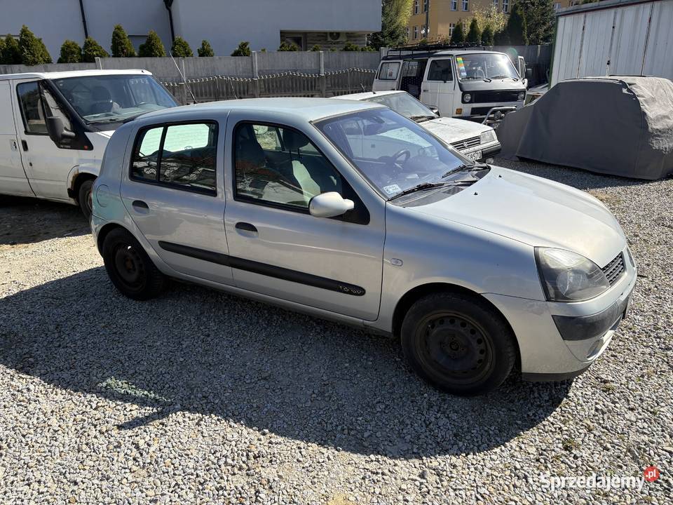 Renault Clio 16 16V części całość tanio Rok produkcji 2003 sprzedam