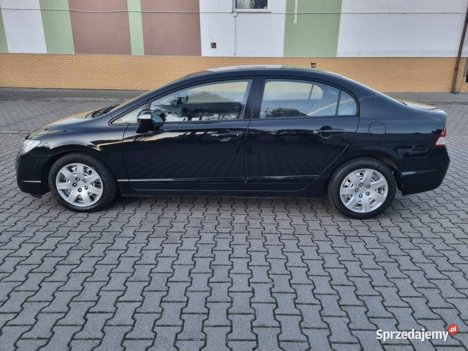 Honda Civic GWARANCJA 18 iVTEC 140 manual sedan 4/5 Warszawa