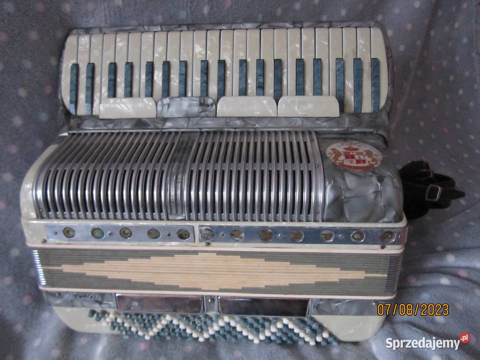 Akordeon Paolo Soprani 12035 Video Instrumenty klawiszowe i MIDI Jaworzno