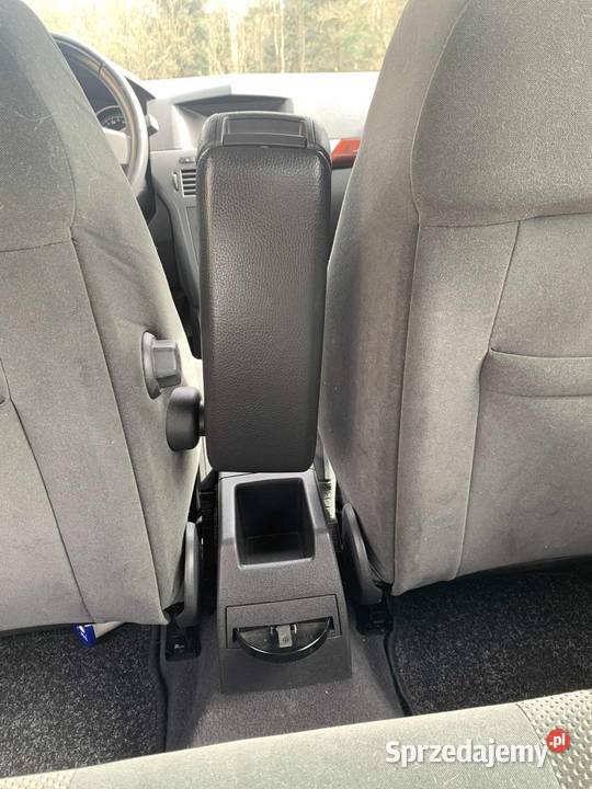 Opel Astra H Benzynagaz Rok produkcji 2004 Astra Roztoka-Brzeziny