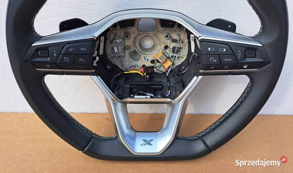 5FA419091EL kierownica skórzana multifunkcja Mielęcin sprzedam