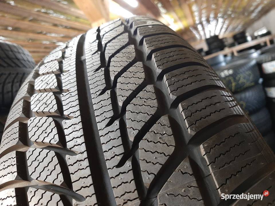 2x Opona nieużywana zimowa 22560R18 GOODRIDE 219 Samochodowe Zaścianki