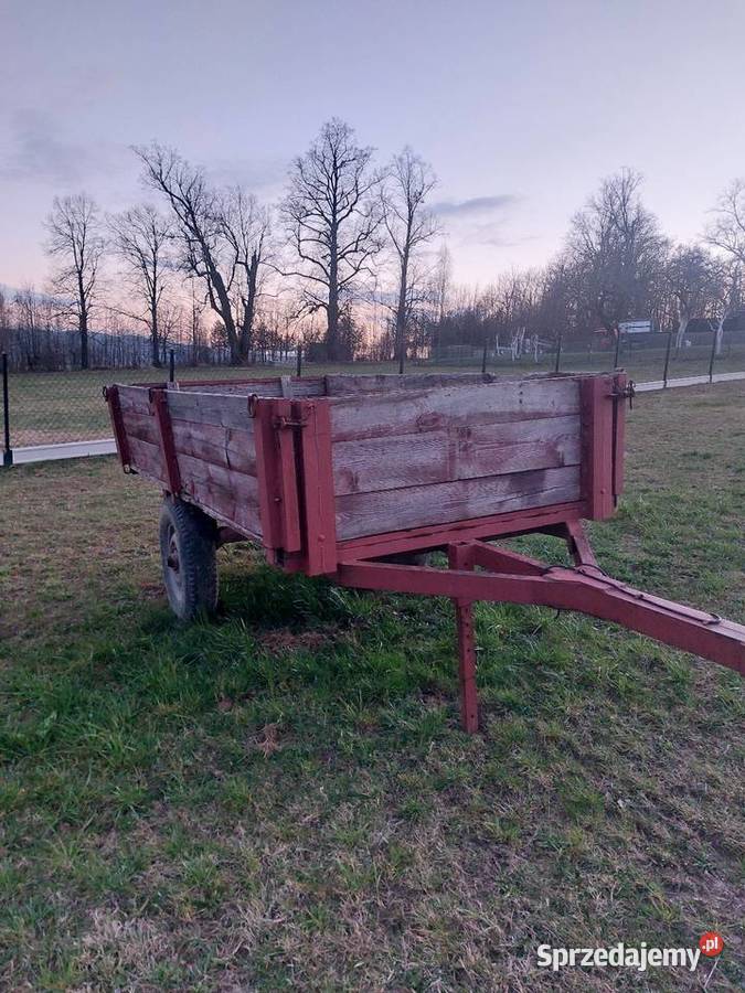 Przyczepa do traktora Jordanów