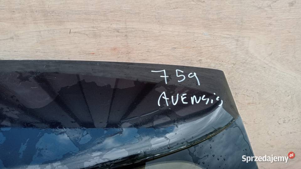 TOYOTA AVENSIS T25 FL KOMBI KLAPA TYŁ 209 osobowe wielkopolskie Zbierkowo