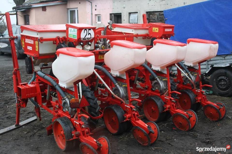Siewnik gaspardo 4 rzędy talerzowy Tarnówka Wiesiołowska