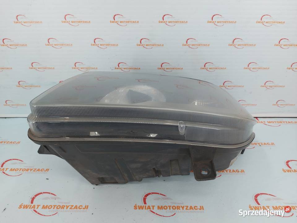 VW CRAFTER I LIFT 13r lampa prawa przód