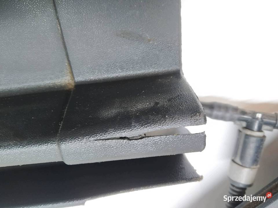 PODSZYBIE PLASTIKOWE 5E2819415A Skoda Octavia Rok produkcji 2013