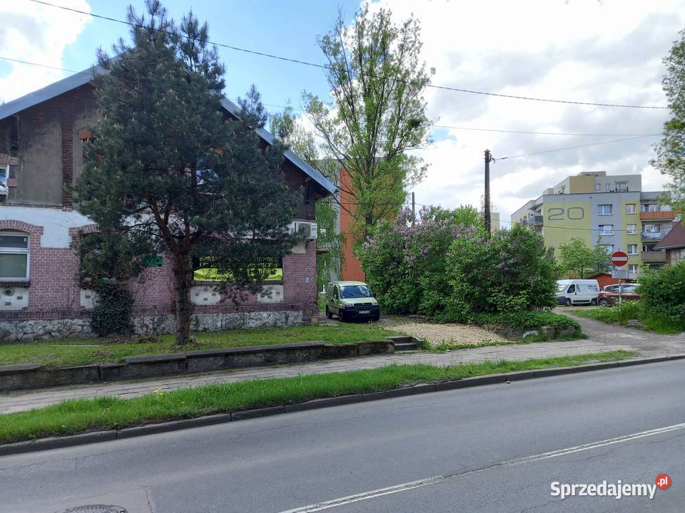 Dom 120 m2 pozemok 500 m2 2 byty 80 m2 a 40 m2 2 piętra Bytom sprzedam