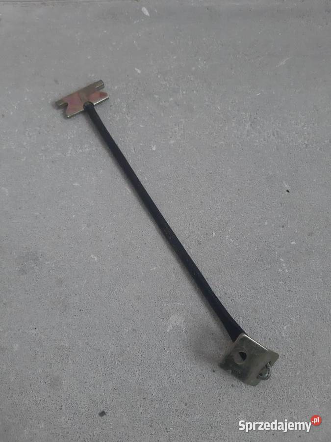 Linka pokrywy silnika fiat 126p Bydgoszcz