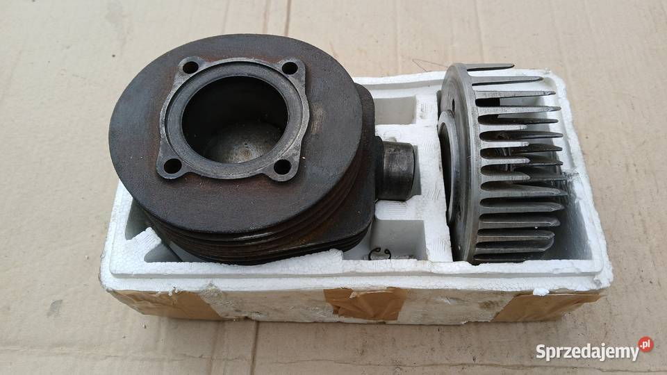 Vespa 125 ccm cylinder glowica tlok dolnośląskie Gryfów Śląski