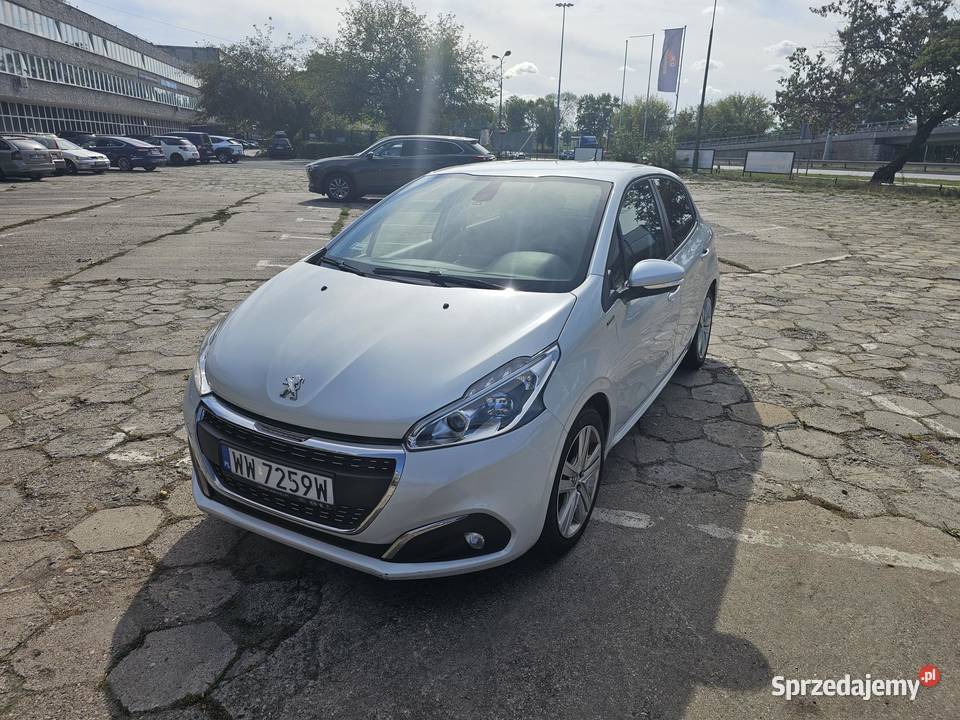 Peugeot 208 2018 Signature SS benzyna 82 12 I nieuszkodzony Warszawa sprzedam