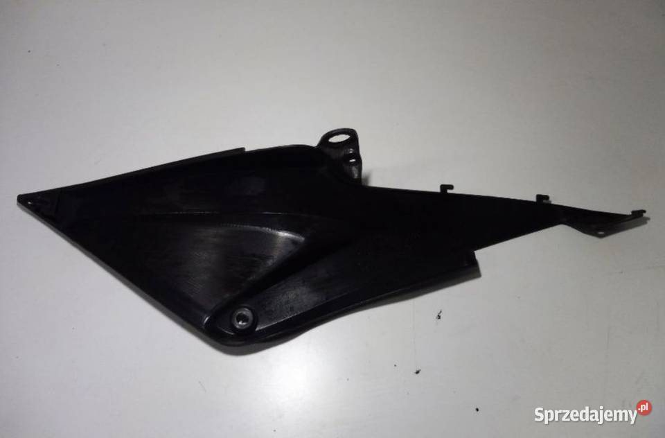 Honda CBR 600 RR PC37 plastik boczny siedzenia wielkopolskie Poznań sprzedam