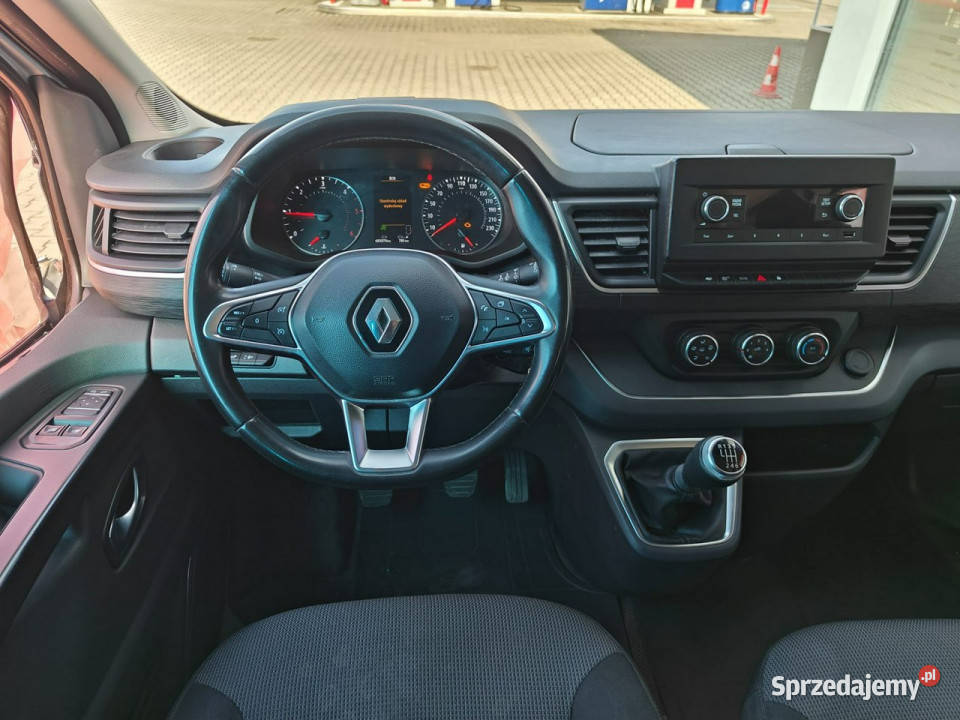 Renault Trafic 9 osobowy III 2014 gniazdo USB Trafic Renault mazowieckie