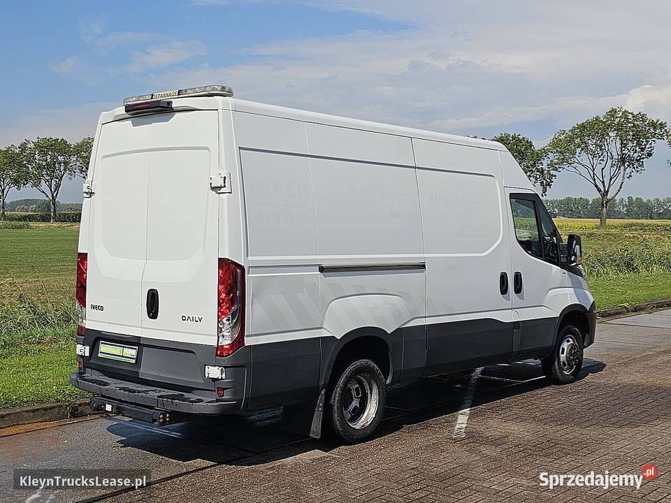 Iveco DAILY 35 C 18 30 L2H2 blaszak 4x2 2018 Motoryzacja